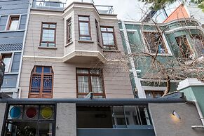 Seraglio Hotel & Suites