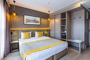 Seraglio Hotel & Suites