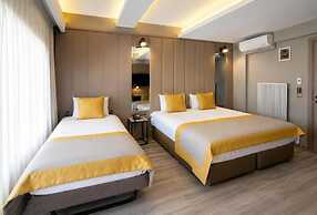 Seraglio Hotel & Suites