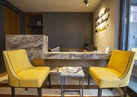 Seraglio Hotel & Suites