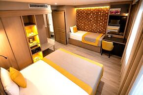 Seraglio Hotel & Suites