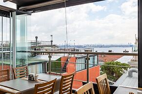 Seraglio Hotel & Suites