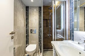 Seraglio Hotel & Suites