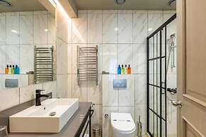 Seraglio Hotel & Suites