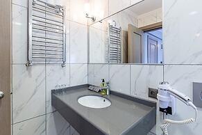 Seraglio Hotel & Suites