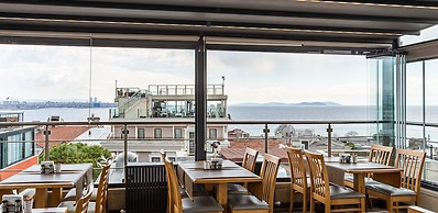 Seraglio Hotel & Suites