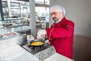 Seraglio Hotel & Suites