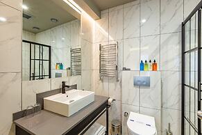 Seraglio Hotel & Suites