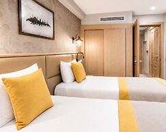 Seraglio Hotel & Suites