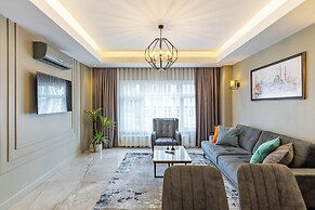 Seraglio Hotel & Suites