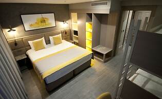 Seraglio Hotel & Suites