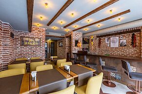 Seraglio Hotel & Suites