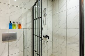 Seraglio Hotel & Suites