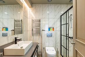 Seraglio Hotel & Suites