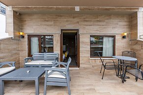 Seraglio Hotel & Suites