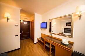 Hotel Ares