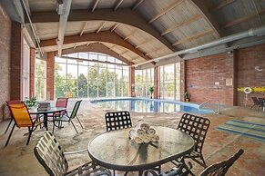 Howard Johnson by Wyndham Branson Theatre District