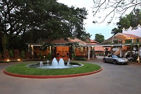 Silent Shores Resort & Spa