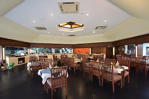 Silent Shores Resort & Spa