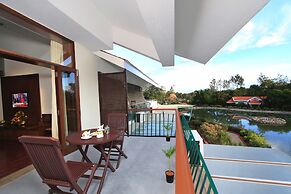 Silent Shores Resort & Spa