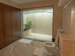 Silent Shores Resort & Spa