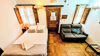 Apartamentos Turísticos Alhambra