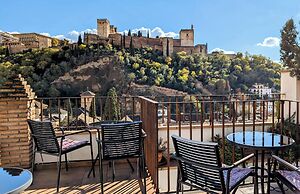 Apartamentos Turísticos Alhambra