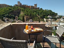 Apartamentos Turísticos Alhambra