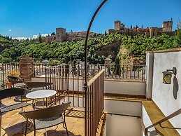 Apartamentos Turísticos Alhambra