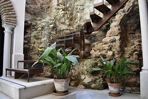 Apartamentos Turísticos Alhambra