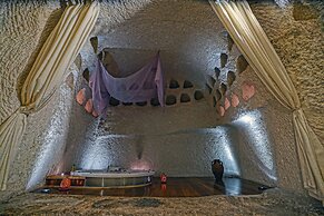 Anatolian Houses Cave Hotel & SPA