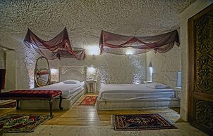 Anatolian Houses Cave Hotel & SPA