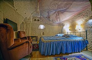 Anatolian Houses Cave Hotel & SPA