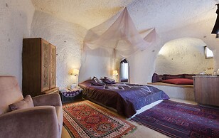Anatolian Houses Cave Hotel & SPA