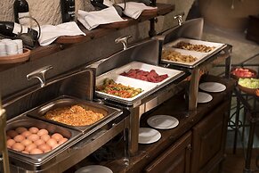 Anatolian Houses Cave Hotel & SPA