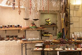 Anatolian Houses Cave Hotel & SPA