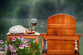 Wineport Lodge Agva