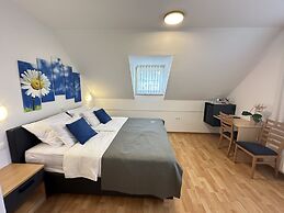 Hotel Loka