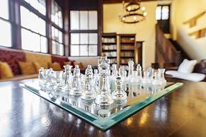 Spirit Of The Knights Boutique