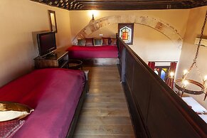 Spirit Of The Knights Boutique