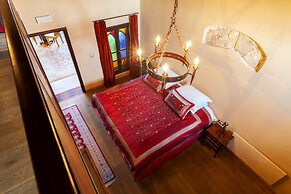 Spirit Of The Knights Boutique