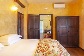 Spirit Of The Knights Boutique