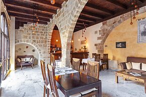 Spirit Of The Knights Boutique