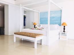 Sand Sea Beach Resort