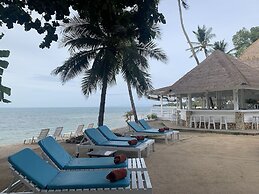 Sand Sea Beach Resort