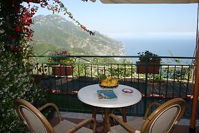 Ravello Rooms