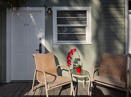 The Southernmost Inn - Adults Only