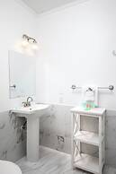 The Southernmost Inn - Adults Only