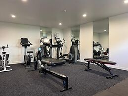 JetPark Hotel Hamilton Airport
