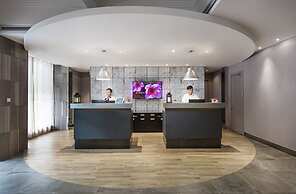 Campanile Shanghai Bund Hotel